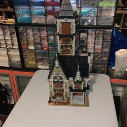 Lego Off Brand haunted House