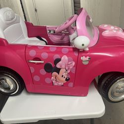 Minnie Mouse Kids Car 