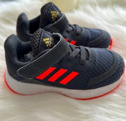 Adidas shoes toddler size 6 1/2