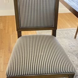 Set of Two Dinning Table Chair
