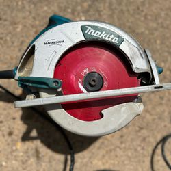 Makita Skillsaw. 