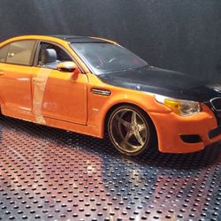 1/18 Maisto Bmw