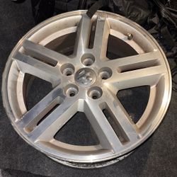2013 17inch Dodge Avenger Rim