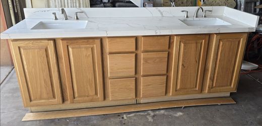 Bathroom vanity with countertops and sinks