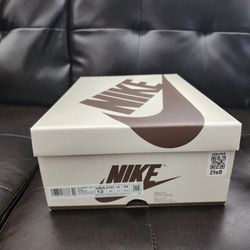 Travis Scott Air Jordan 1 Low  "Velvet Brown" (Size 12) New Literally Only Tried On A Little To Big For My Liking 100% Authentic