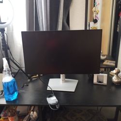 Dell 28 Inch Ultra View Monitor $150