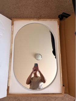 Shatter resistant mirror