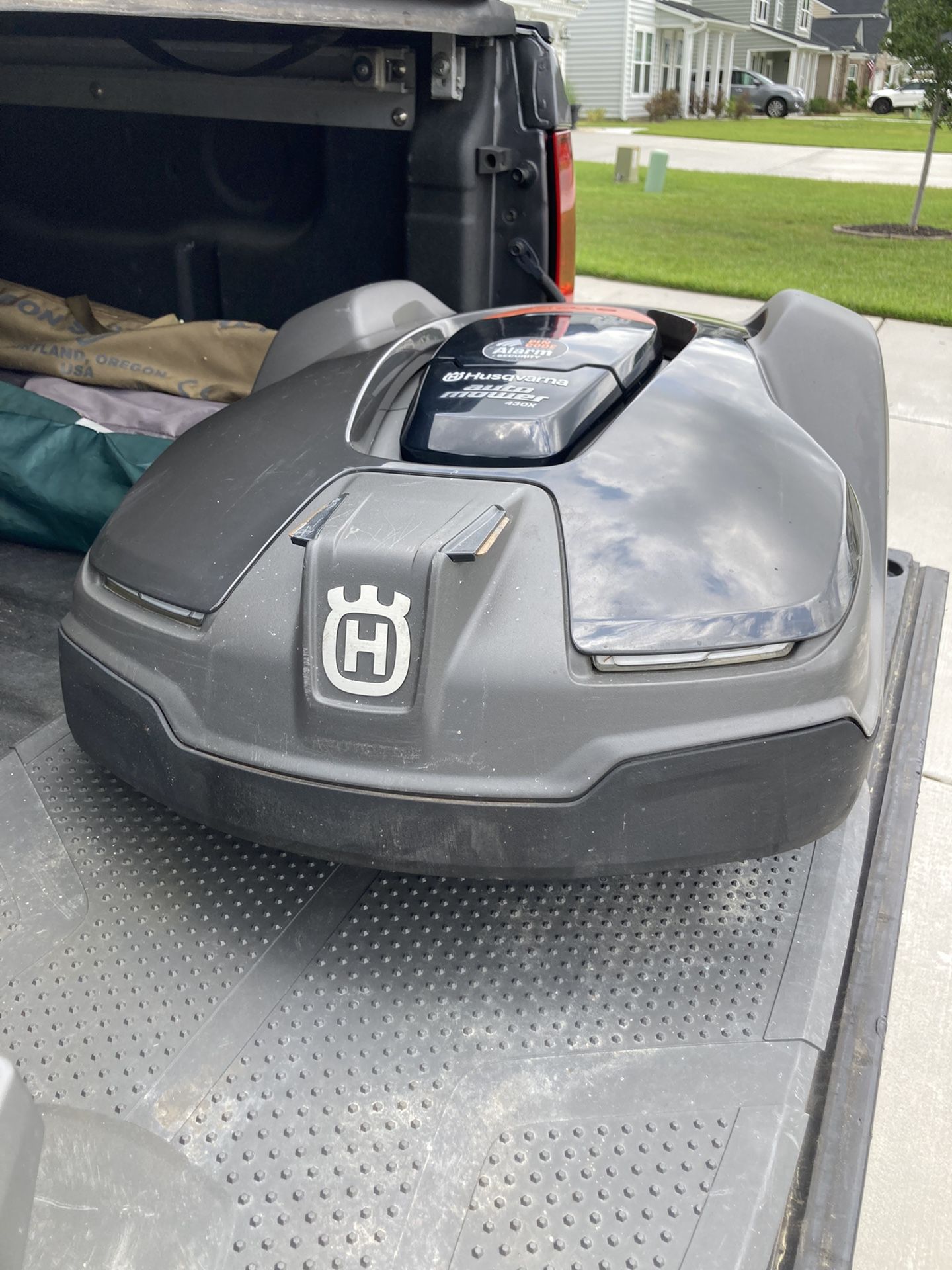 Husqvarna T 430X Robotic Lawn Mower