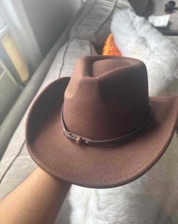 Cowboy/cowgirl hat