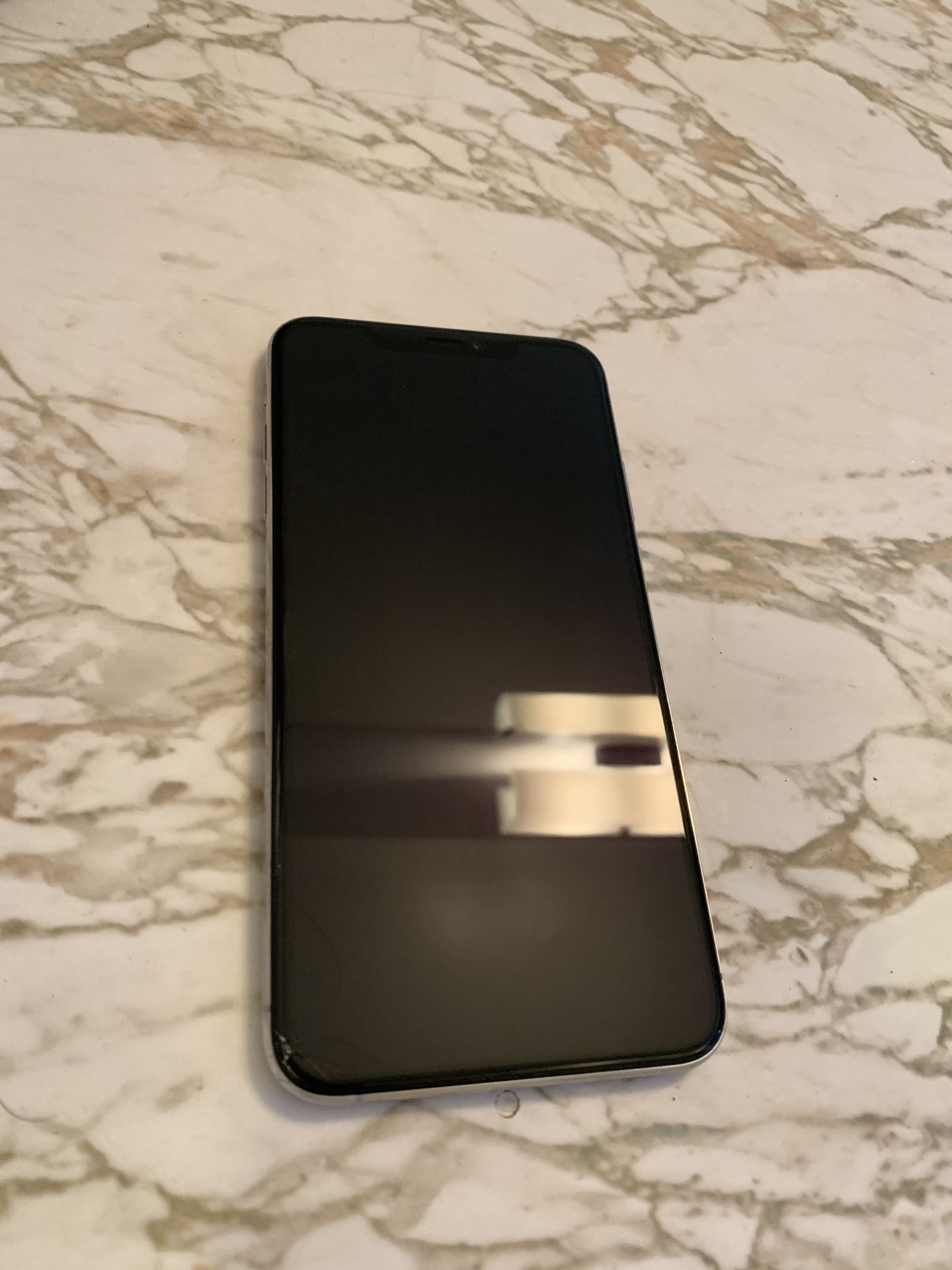 iPhone XS Max 64gb with box