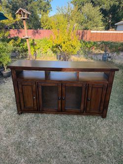 Wood TV Stand with Cabinet Storage 🤎