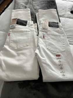 2 Pair of Skinny Jeans