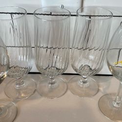 Wine/Soft Drink Glasses 