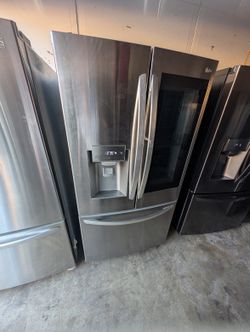 Lg instaview French Door Stainless Steel Refrigerator