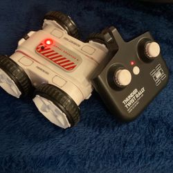 Thunder Twist Remote Car