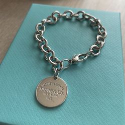 Please Return To Tiffany & Co. New York 925 Sterling Silver Bracelet