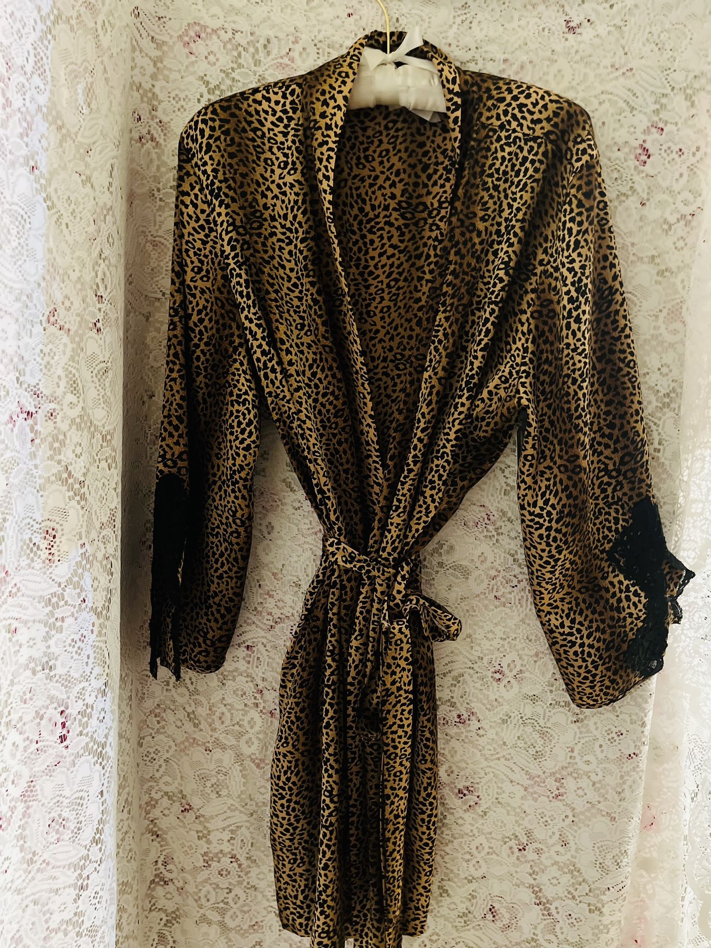 Vintage Leopard Spotted Robe