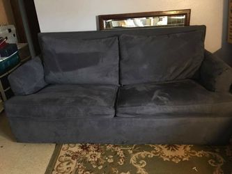 Pull out couch