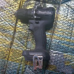 Makita 18V LXT Lithium-Ion Sub-Compact Brushless Cordless 1/2" Driver-Drill, model XFD15ZB. 