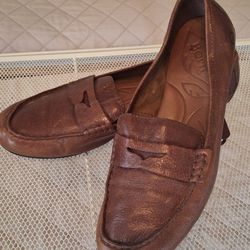 "BORN" Leather Penny Loafers