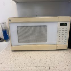 GE Microwave 