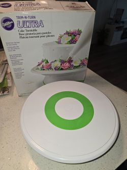 Wilton Trim n Turn ultra cake turn table for sale
