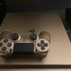 Limited Edition Gold PS4 1TB 