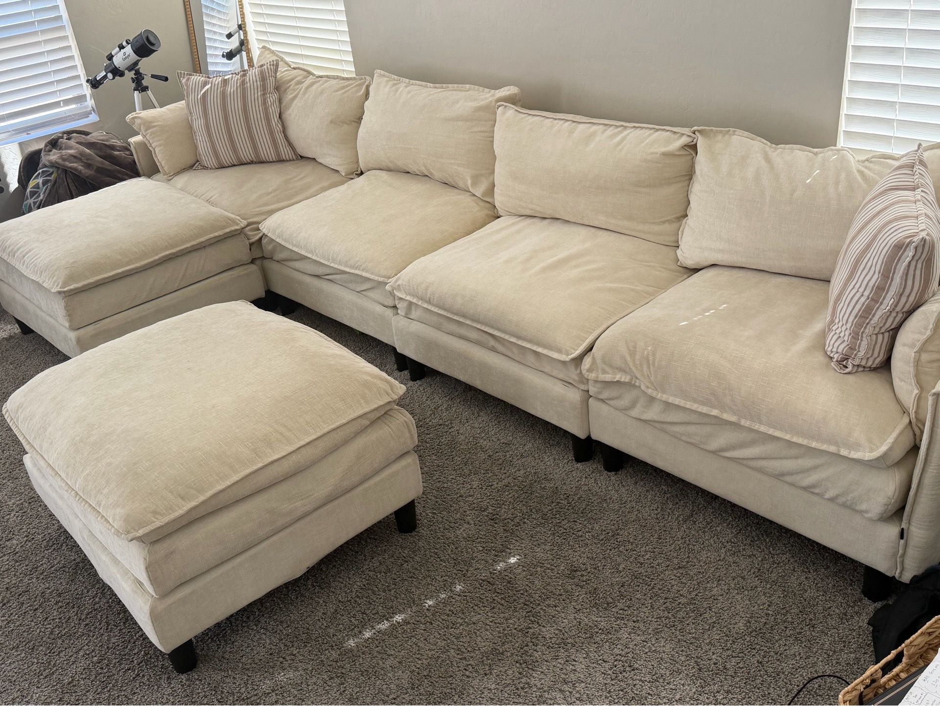 Beige Sectional Couch with 2 Ottomans