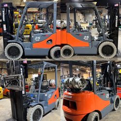 5000 lbs Doosan model G25P-5 (2011)