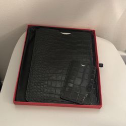 "JW - London " TABLET or IPAD ~ Case Sleeve ~ Black Leather  +  BONUS ~ 8" x 10"