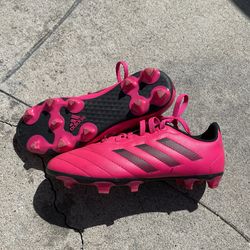 Kids Adidas soccer cleats size 2.5