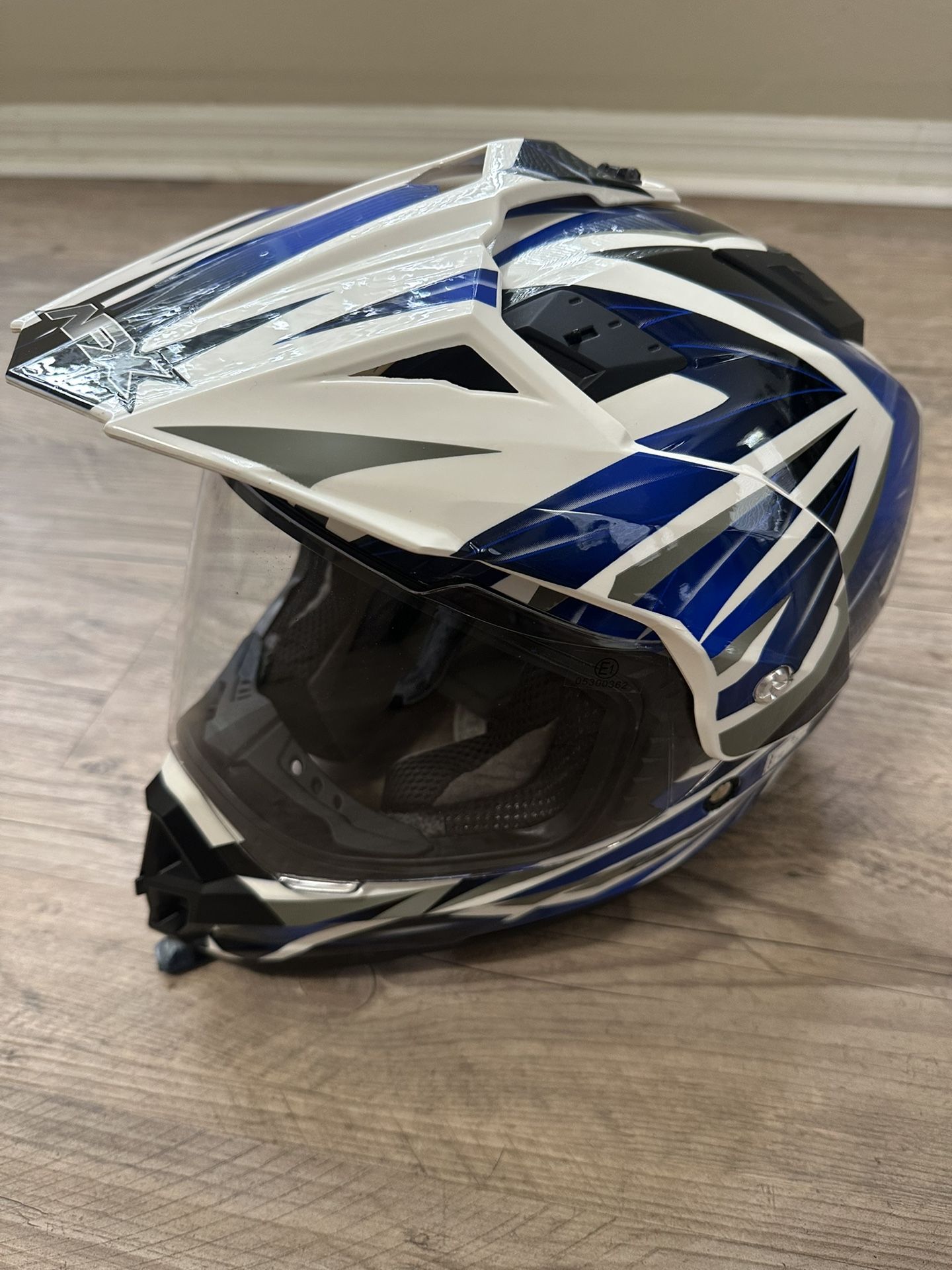 Motorcycle Helmet FX39-DS Strike Small
