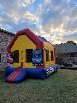 Bounce house commercial