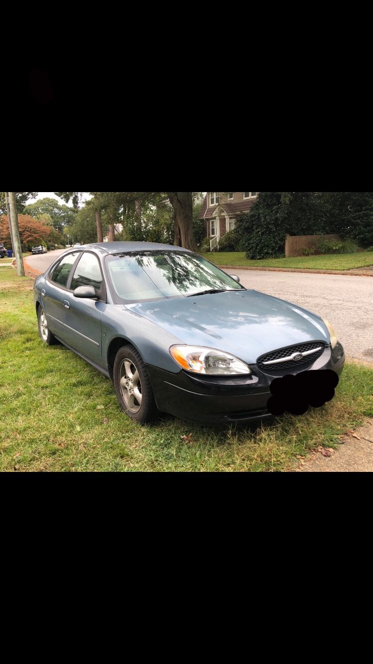 2001 Ford Taurus