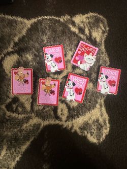 Disney Valentine pins