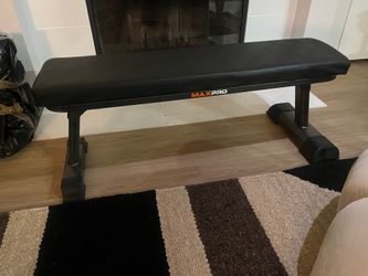 MaxPro Flat Weight Bench — Heavy Duty, Great Condition