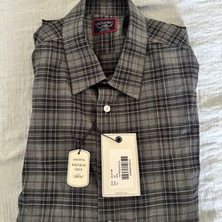 NEW WITH TAGS -LARGE LONG SLEEVE BUTTON DOWN UNTUCKIT SHIRT 