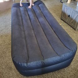 Twin Air Mattress
