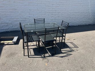 Dining table set cash only
