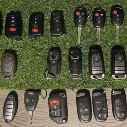 Car keys, remotes and fobs