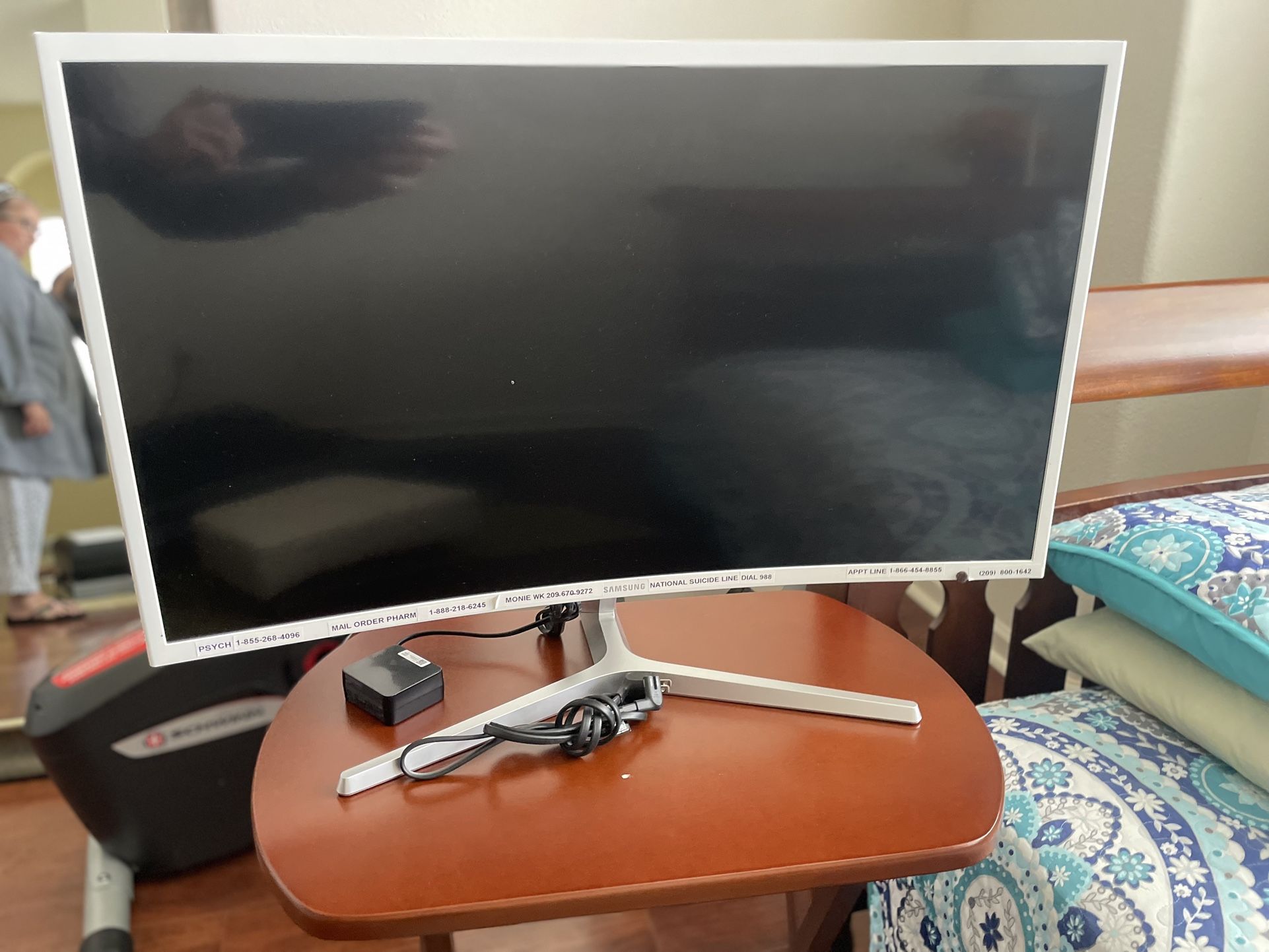 Samsung Curved Computer Monitor. $275