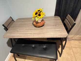 Dinning table