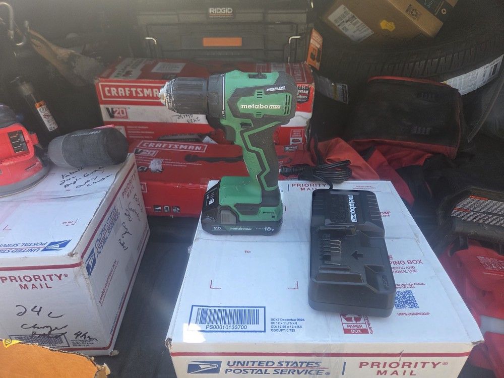 18V Drill Charger And Battery Included