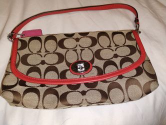 Coach shoulder bag turnlock tag red beige $75 OBO! ♥️