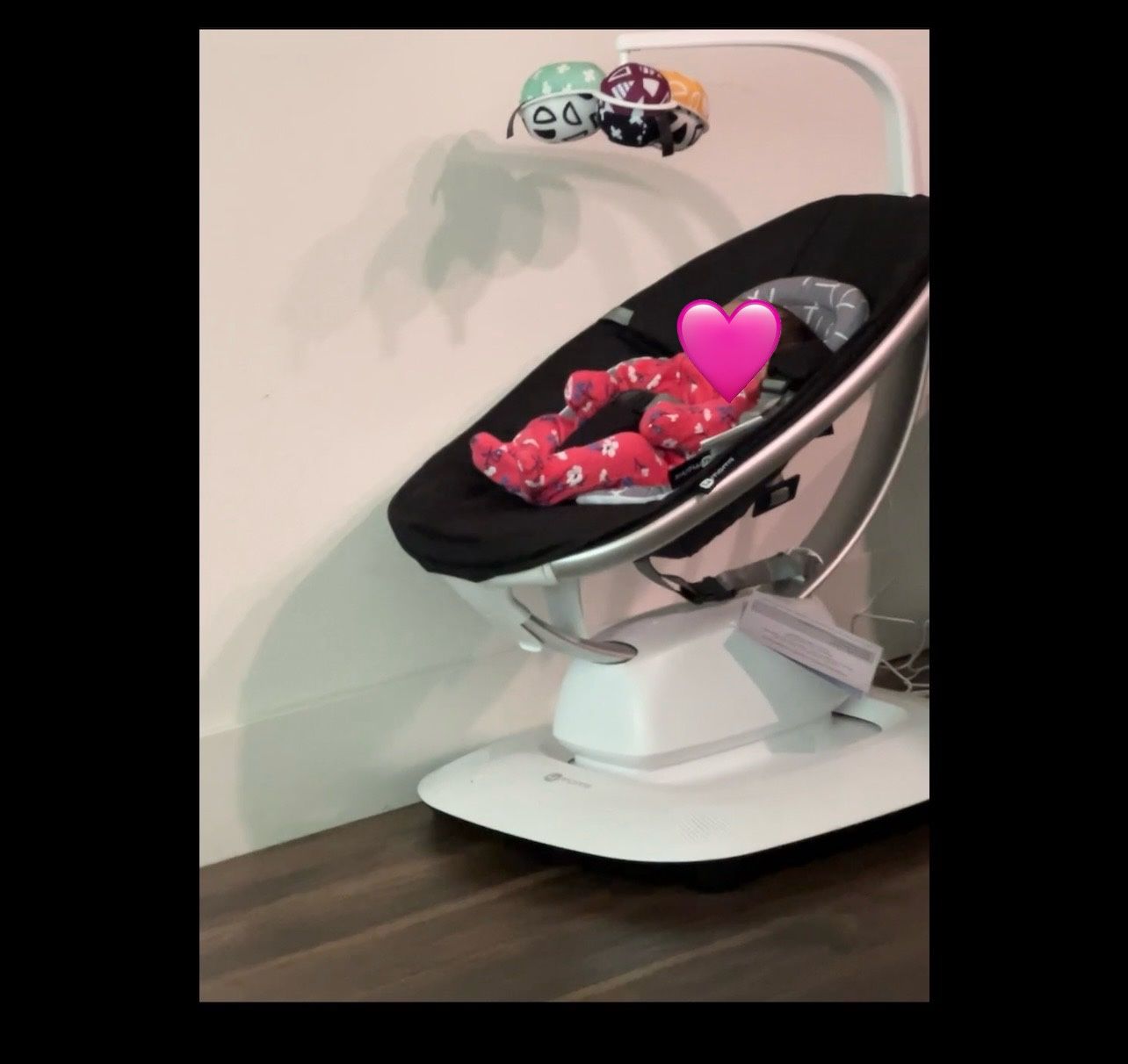 mamaRoo® multi-motion baby swing