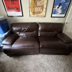 Reclining Couch 