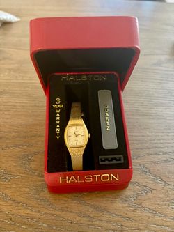 Vintage 1980s Citizen Quartz Women’s Gold-Tone Watch – Textured Bracelet & Presentation Box