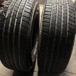 265/70/17 Michelin Pair 120$ Mounted And Balanced 