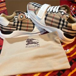 Burberry Shoes 