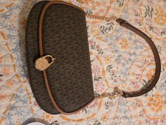 Michael Kors small purse